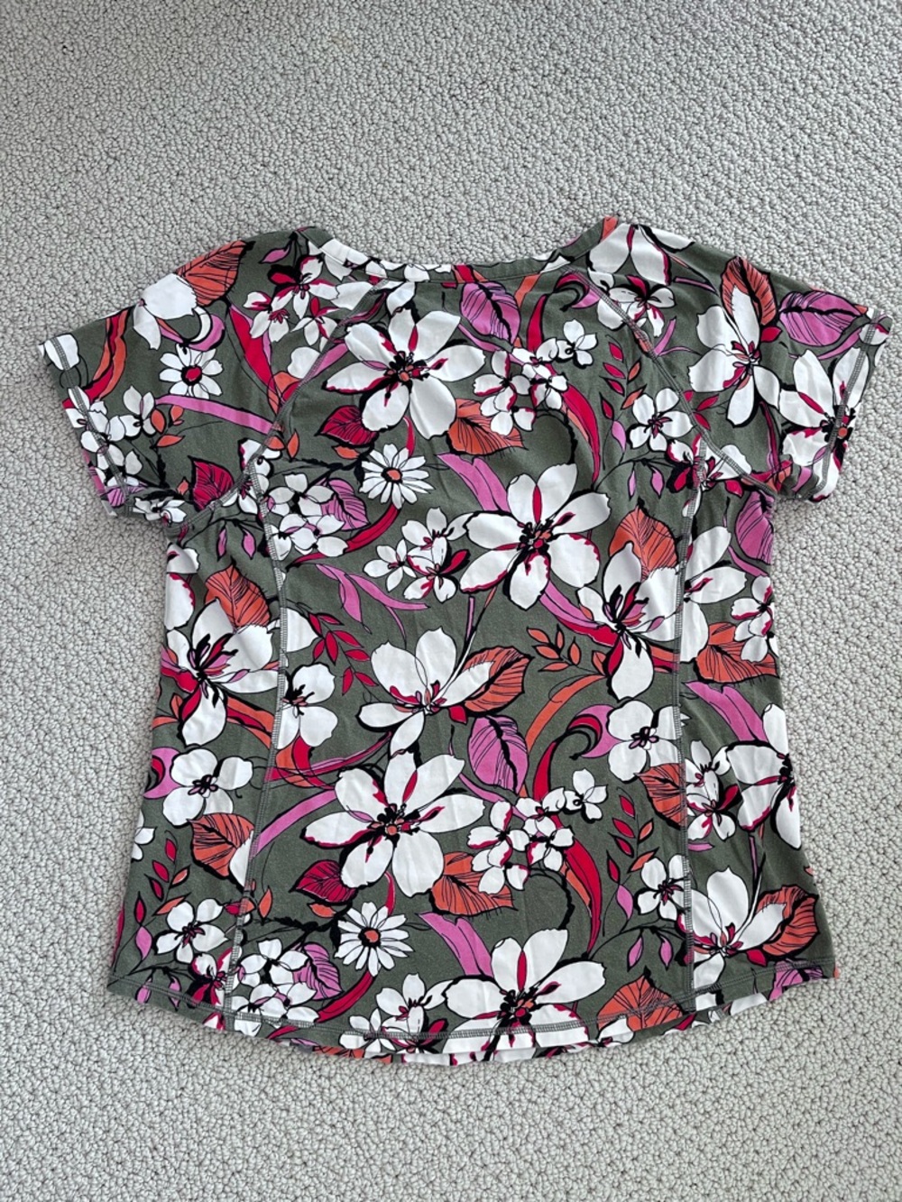 Talbots Floral T-Shirt Size Medium - Picture 10 of 10